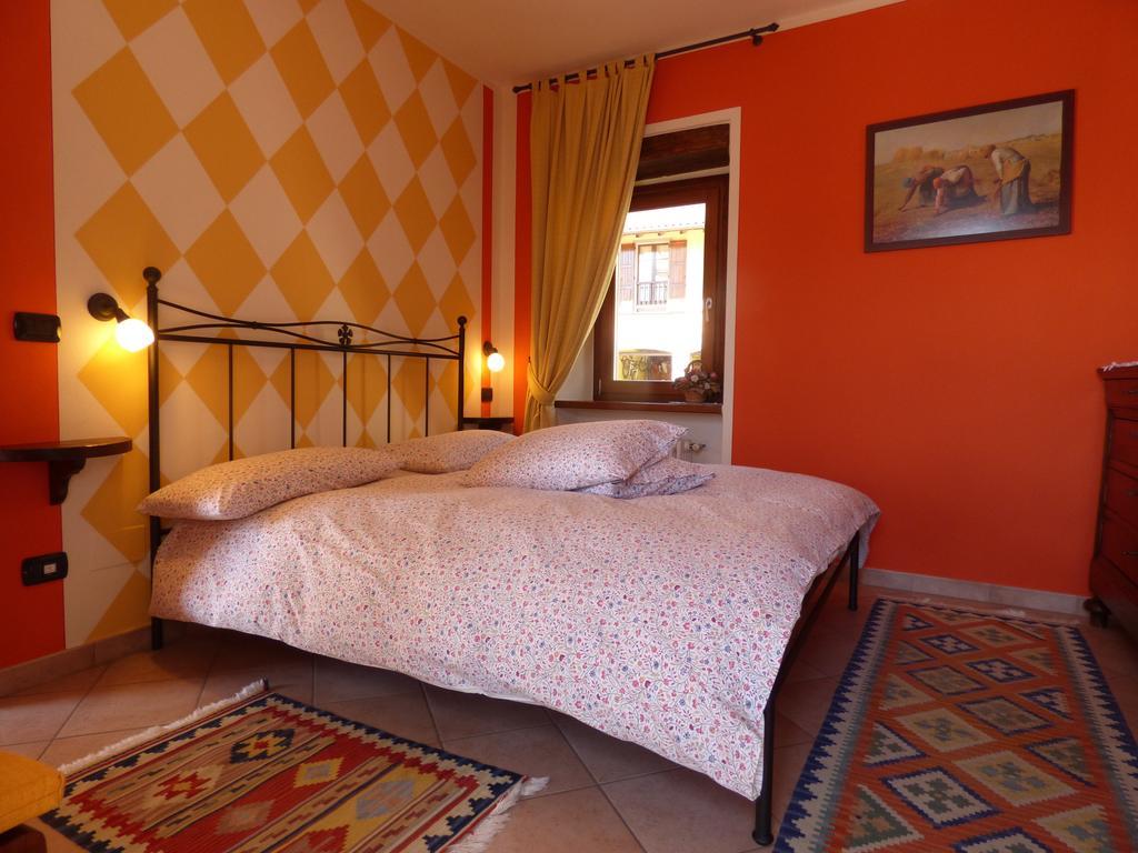 Casale Fe-Wo - Appartamenti Con Vista Lago Cannero Riviera Szoba fotó