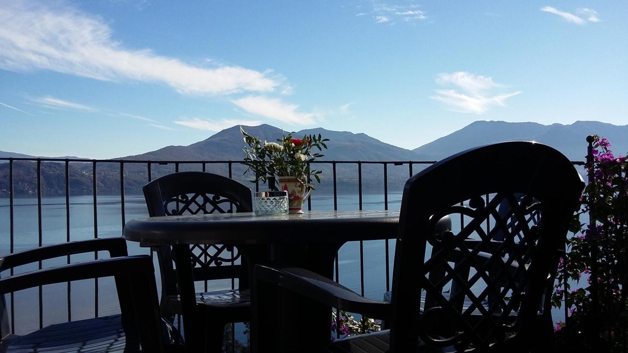 Casale Fe-Wo - Appartamenti Con Vista Lago Cannero Riviera Kültér fotó