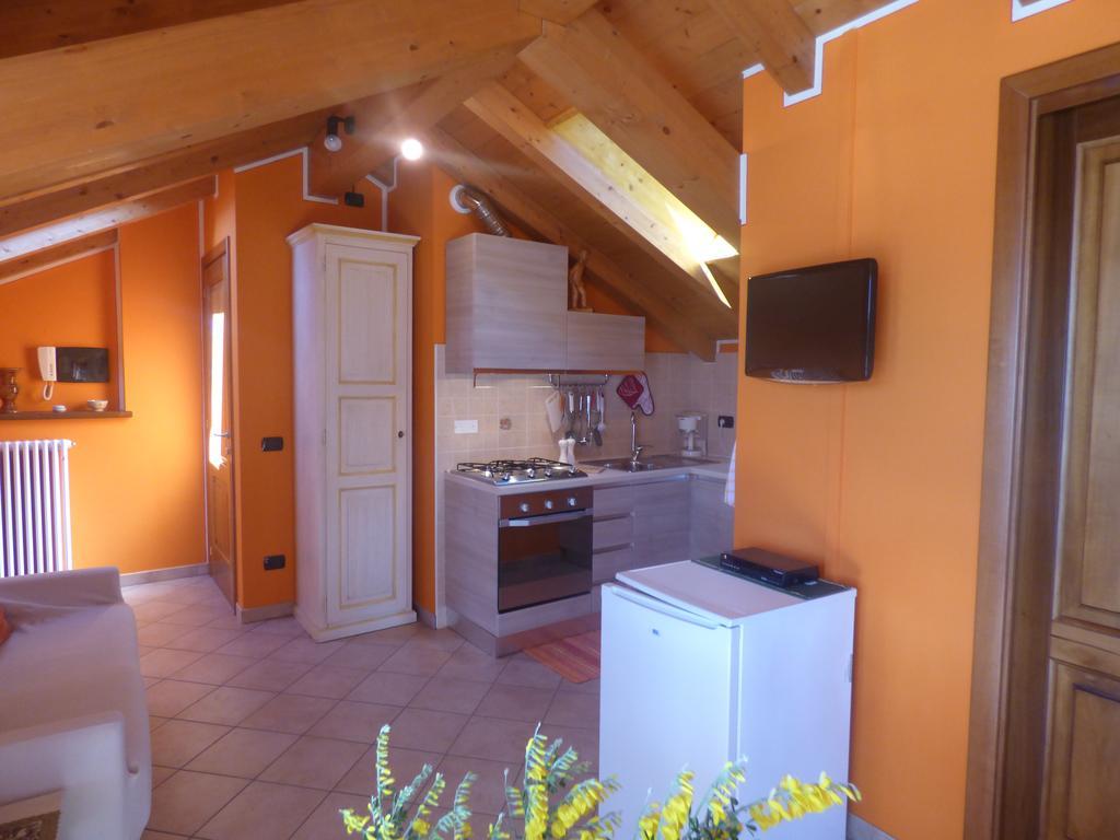 Casale Fe-Wo - Appartamenti Con Vista Lago Cannero Riviera Kültér fotó
