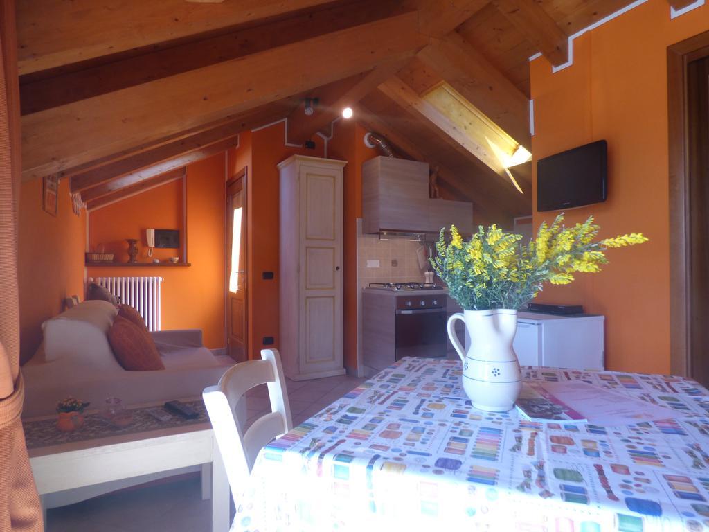 Casale Fe-Wo - Appartamenti Con Vista Lago Cannero Riviera Kültér fotó