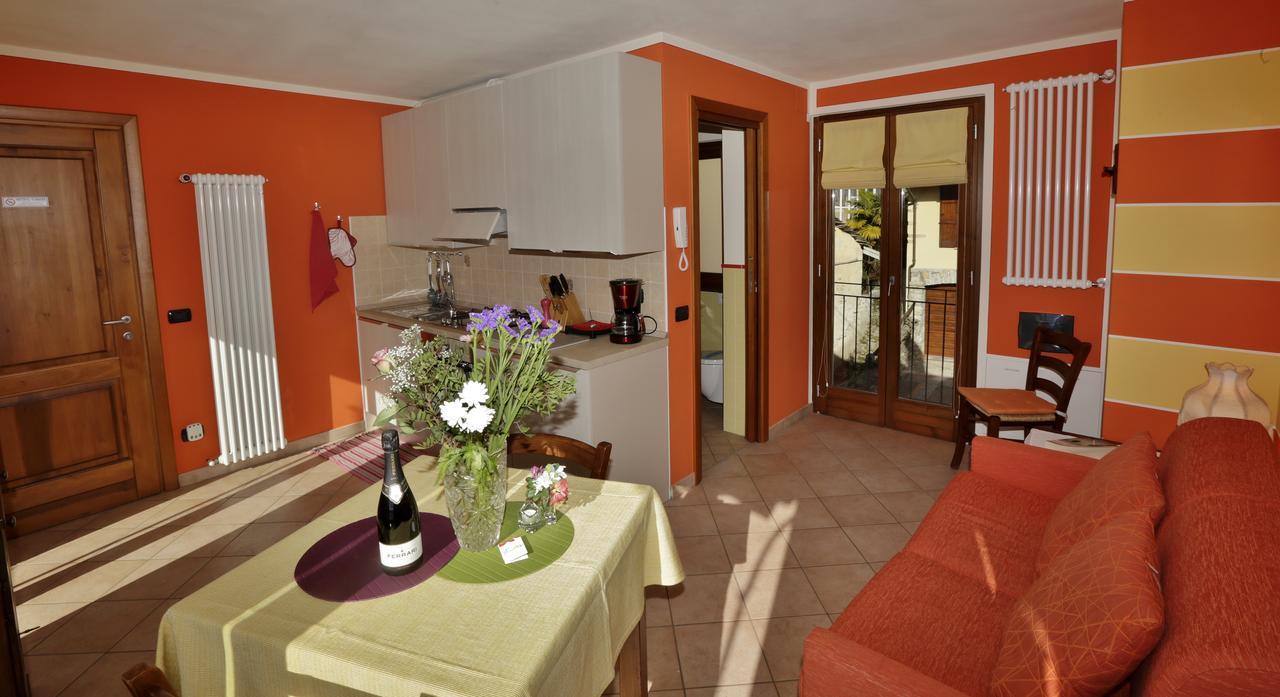 Casale Fe-Wo - Appartamenti Con Vista Lago Cannero Riviera Kültér fotó